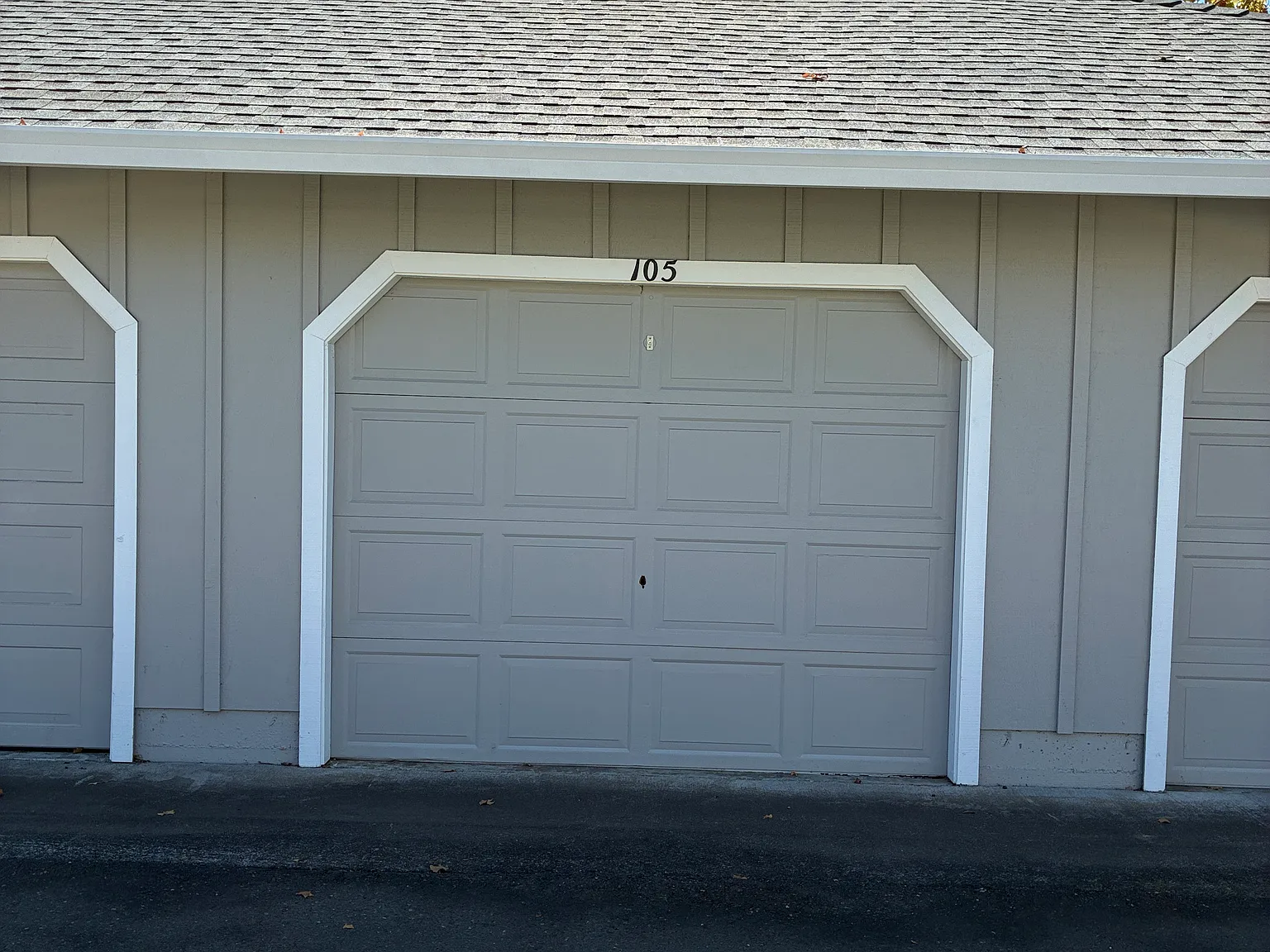 2 bed, $3,200 — Photo 3