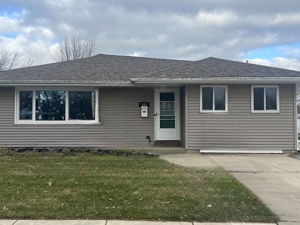 553 E Bank St, Fond Du Lac, WI 54935 Zillow