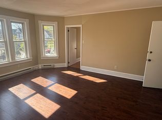270 W 4th St APT 2A, Bloomsburg, PA 17815