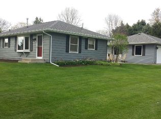 1033 Arctic Cir, Rockford, IL 61108