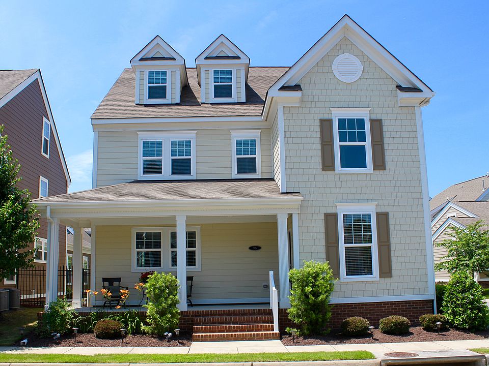 1st image of 96 Stowe Dr