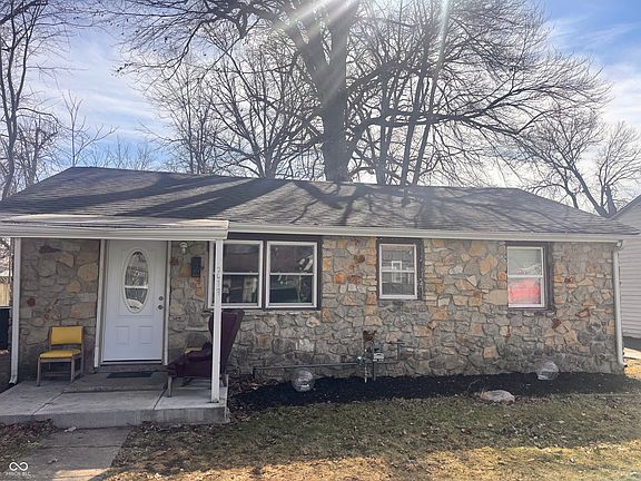 5th image of 2617 Fowler St