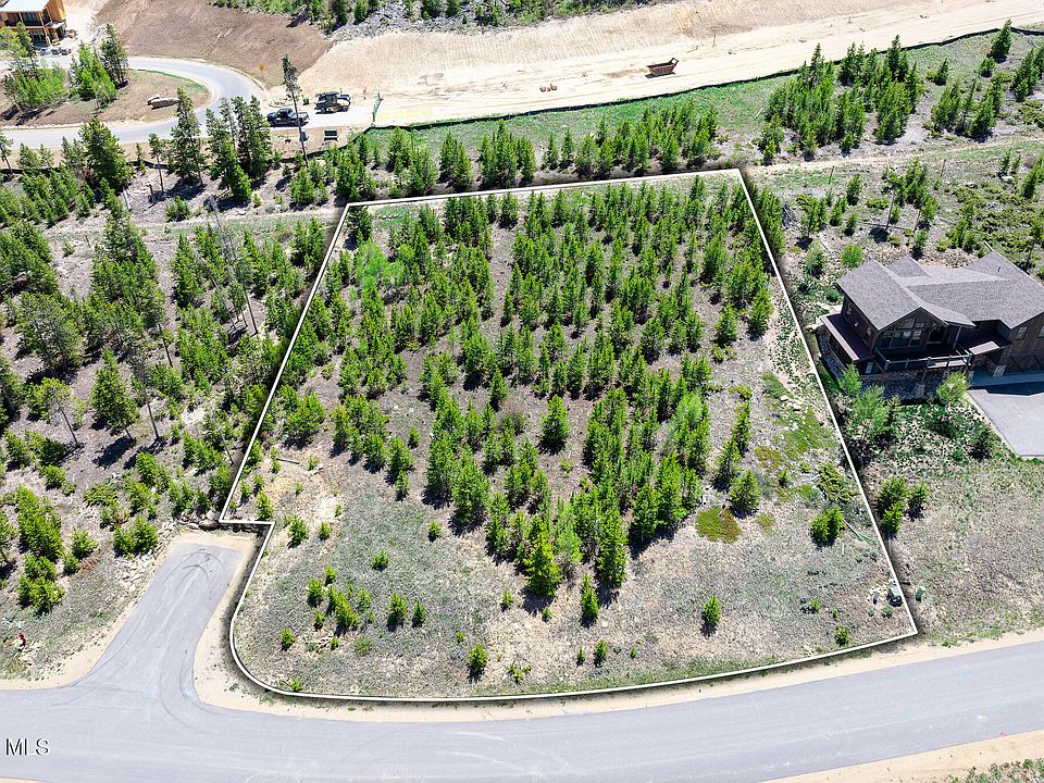 1st image of 490 Stratus Court