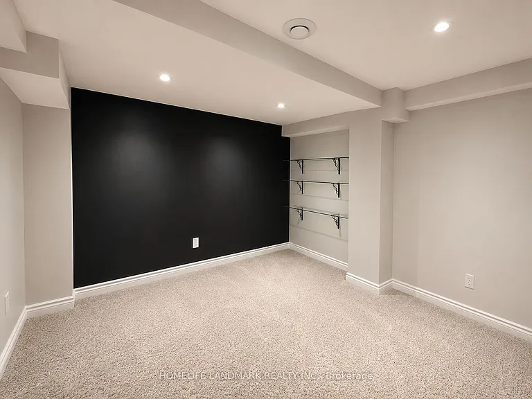 19 Arvida Dr — Photo 26