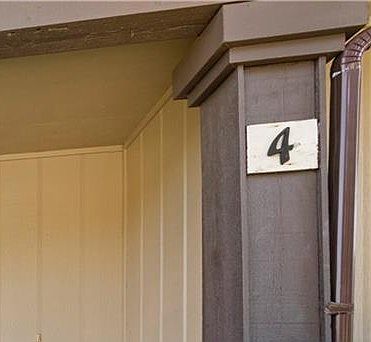 1st image of 4 Eleanor Ln