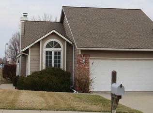 5416 SW 23rd St, Topeka, KS 66614