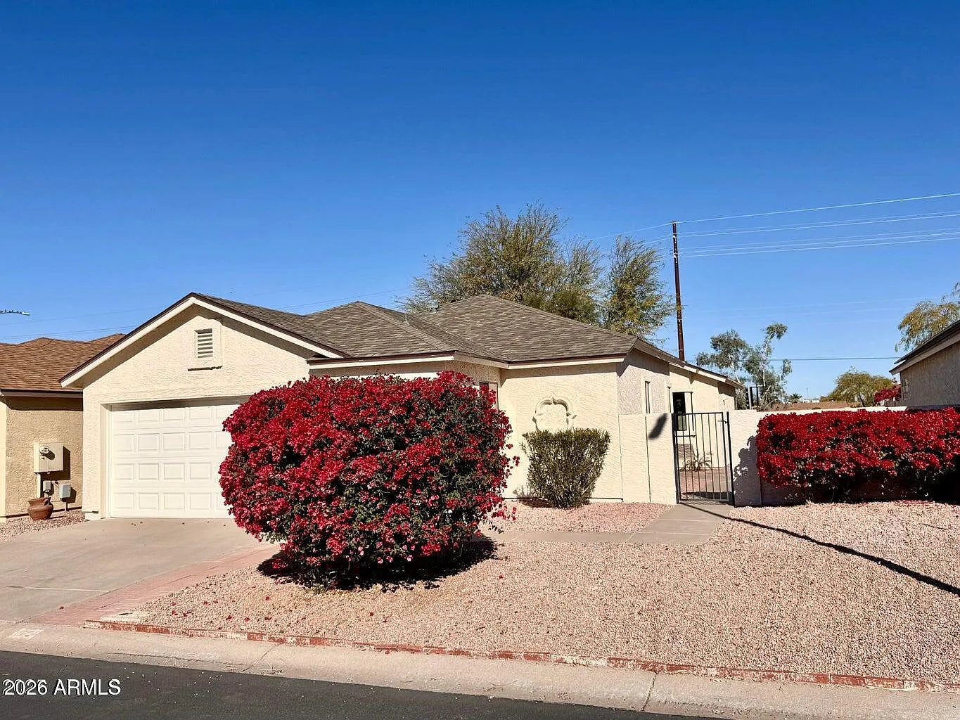 2 bed, 2.0 bath, 1227 sqft, $2,250 — Photo 2