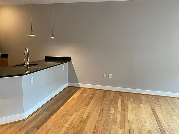 2nd image of 1800 Wilson Blvd #125