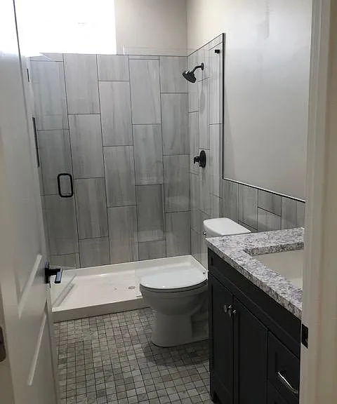 906 Saratoga St #1 — Photo 9