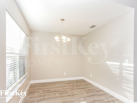 3rd image of 4398 Cobbler Ln
