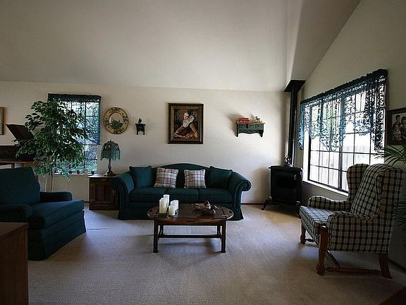 3rd image of 2790 Canal Ct