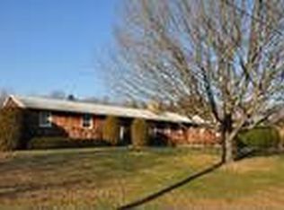 20 Clover Hill Rd, Trumbull, CT 06611