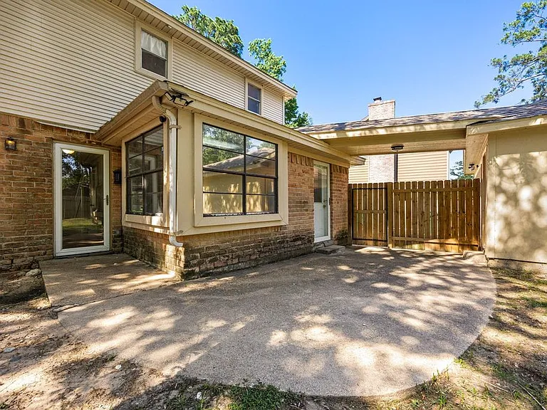 8407 Barmby Ct — Photo 8