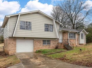 709 Whaley Rd, Fultondale, AL 35068