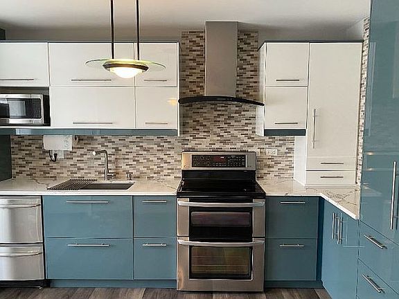 5th image of 1948 N Hidden Creek Cir
