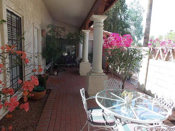 Front patio 2