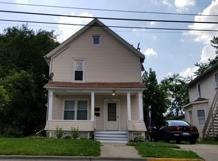 224 N 4th St #2, Aurora, IL 60505