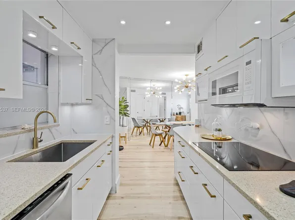 1881 Washington Ave, Miami Beach, FL