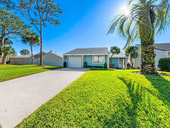 3rd image of 2318 Latrium Cir N
