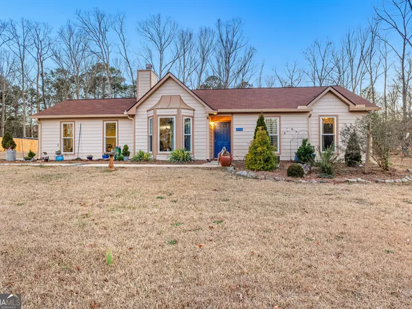 116 Standing Rock Rd, Senoia, GA 30276