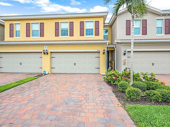 4th image of 12133 Mahogany Cove St