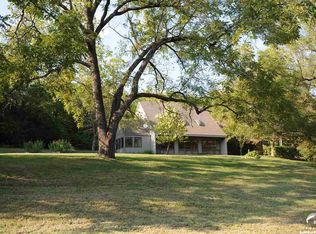 2085 E 1550th Rd, Lawrence, KS 66044