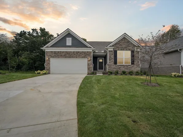 30090 Turtle Creek Cir, Lyon Township, MI 48165