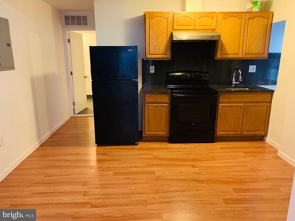 1st image of 234-36 N 10th St #2C
