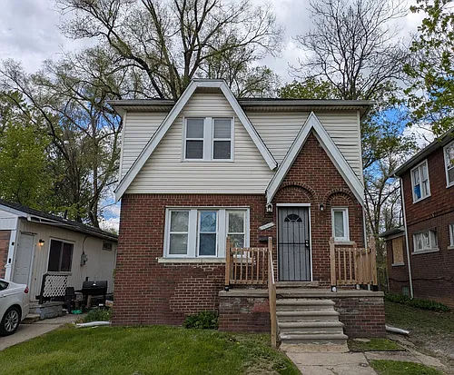 15762 Mark Twain St Photo 1