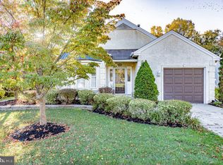 923 Larkspur Pl S, Mount Laurel, NJ 08054