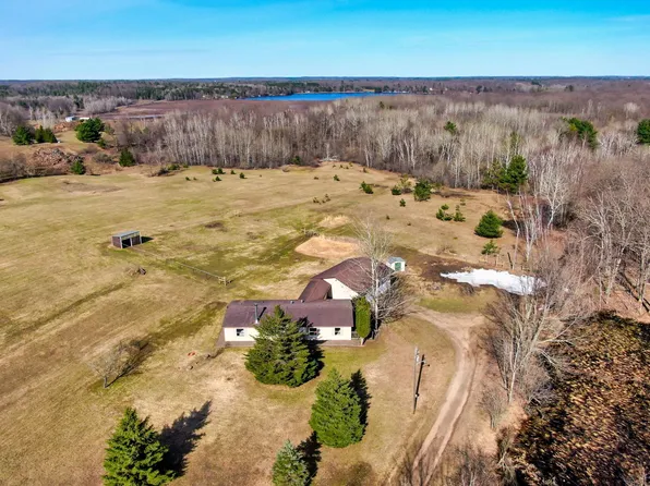 2410 Fuller Ave, Cumberland, WI 54829