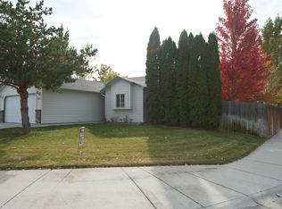 413 W White Way, Kuna, ID 83634