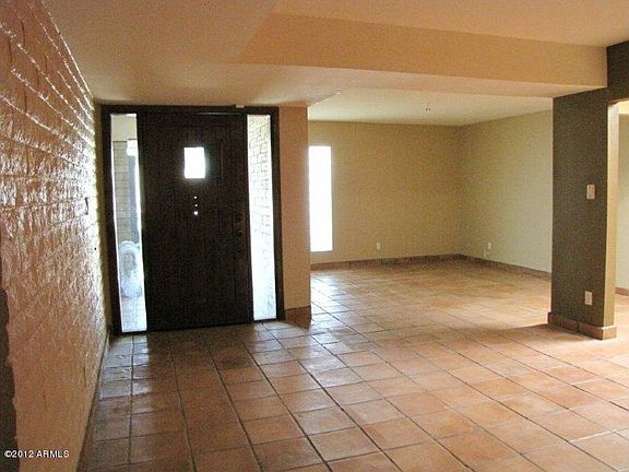 4th image of 421 S Cabrito Cir