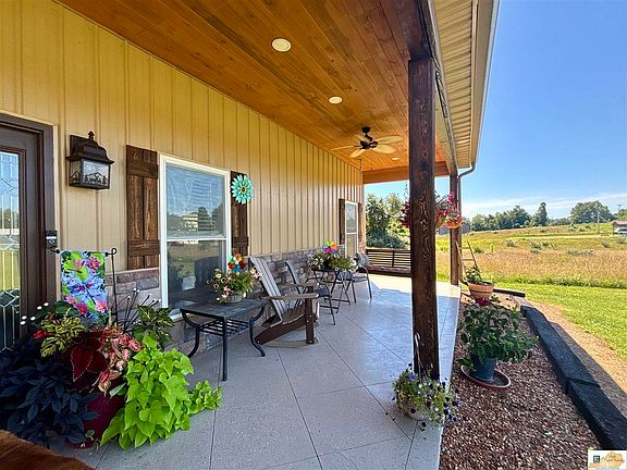 4th image of 2891 Sulphur Creek Rd