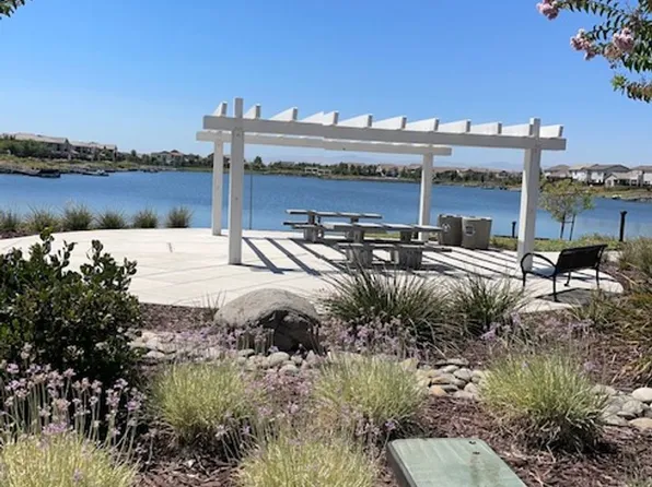 1614 Offshore Way, Lathrop, CA 95330