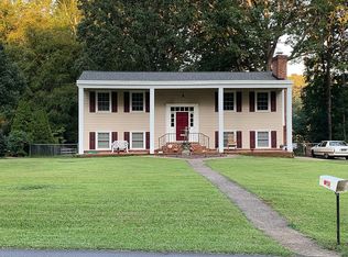 6119 Vicky Dr, Raleigh, NC 27603