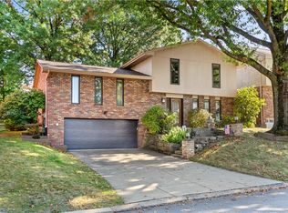 115 Wescott Dr, Pittsburgh, PA 15237