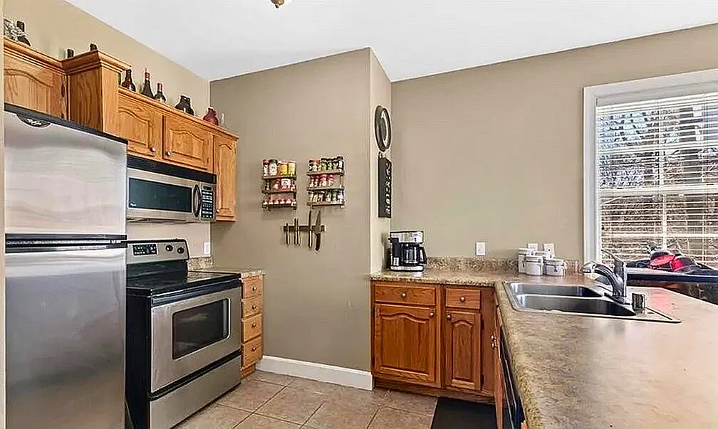 Garrett & Associates LLC Five Plex — Photo 4
