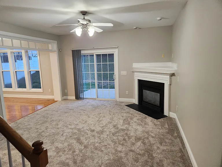 3553 Sunbright Ln — Photo 5