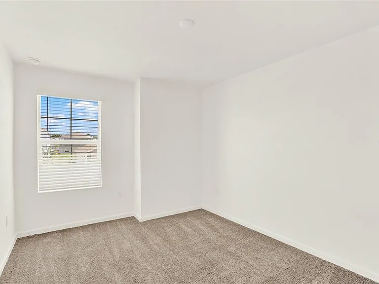 517 Bell Prairie Cir — Photo 31