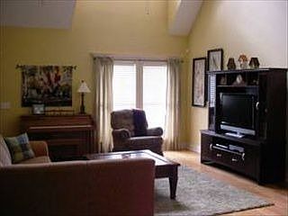 2nd image of 103 Camden Pl