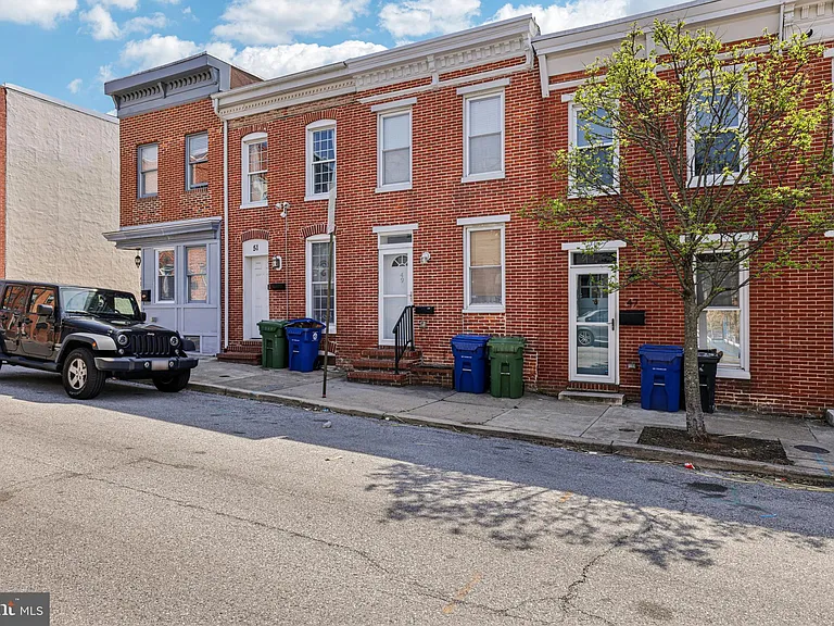 49 E Heath St — Photo 5