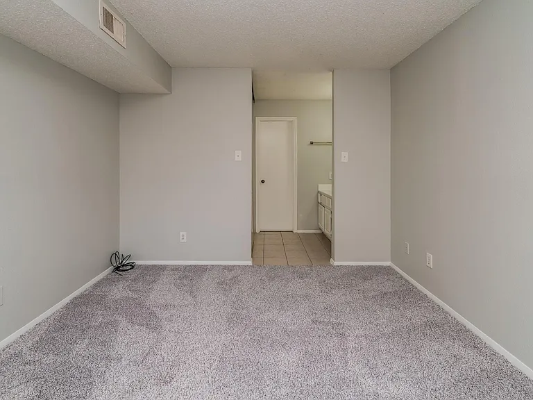 200 Pecan Dr #702 — Photo 11