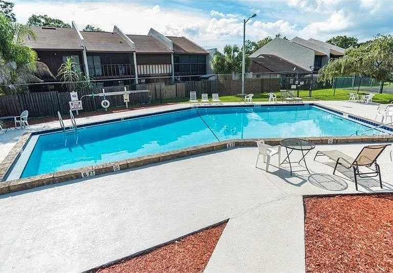Community pool