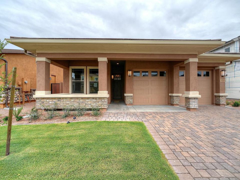 1st image of 3031 E Austin Dr