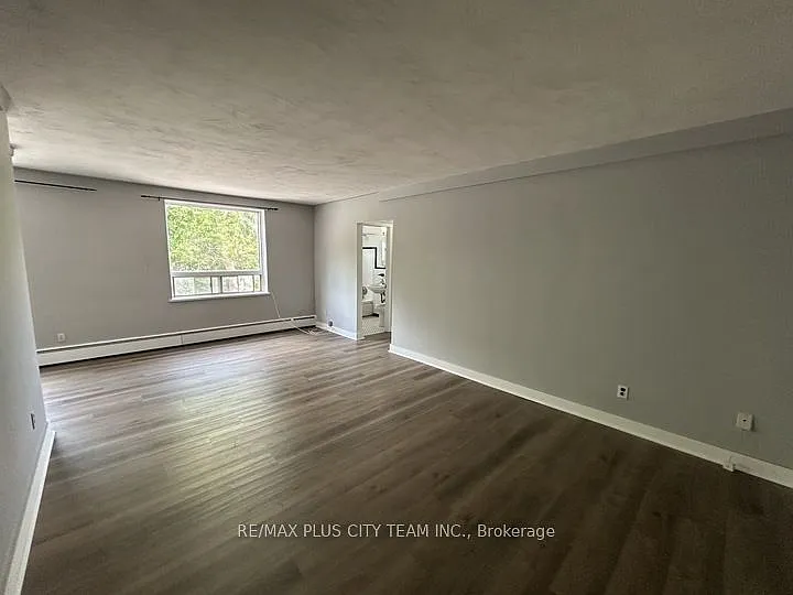 2 bed, $1,725 — Photo 2