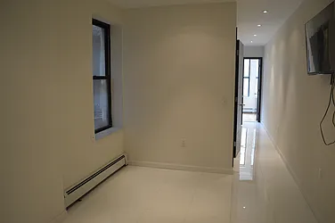 Rented by CoSo Apartments