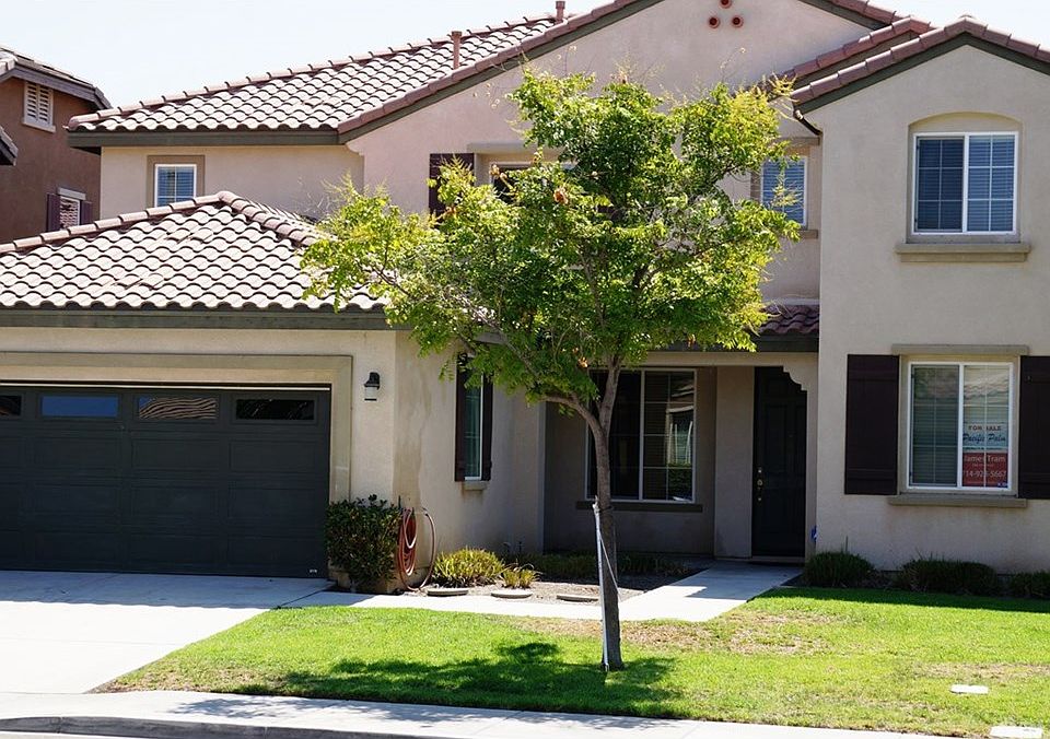 1st image of 40939 Carnegie Cir