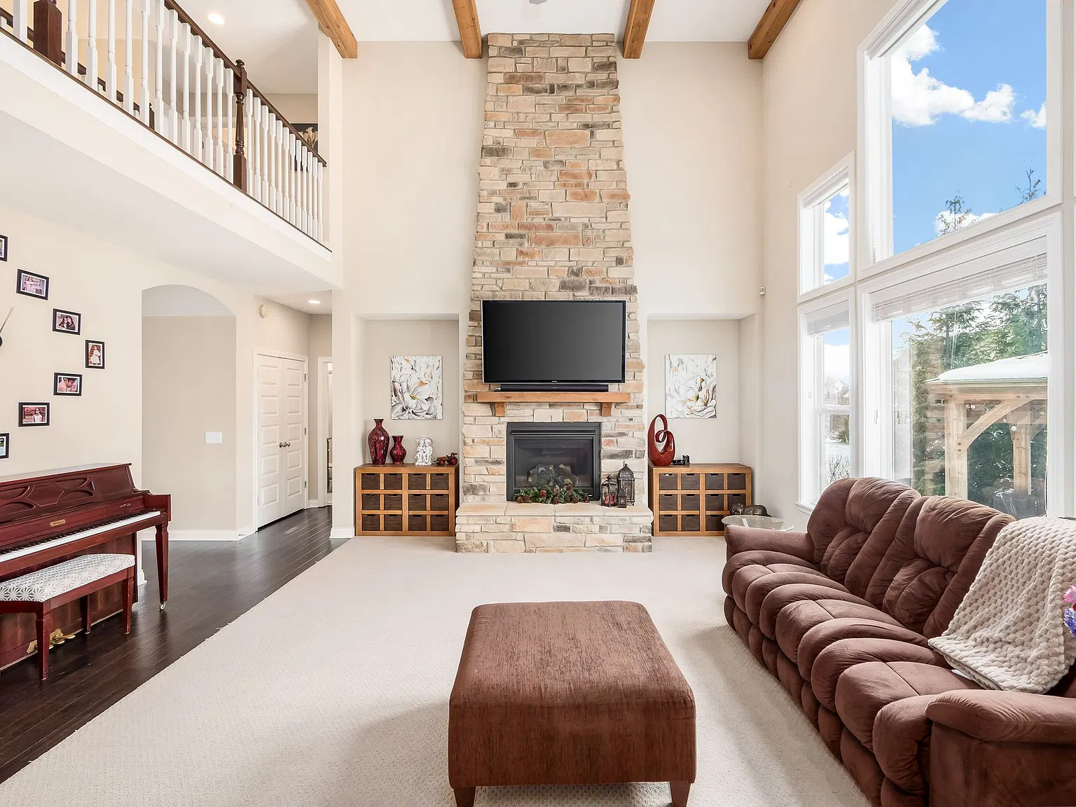 5 bed, 4500 sqft, $5,500 — Photo 4