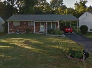 2010 Centurion Dr, Fenton, MO 63026